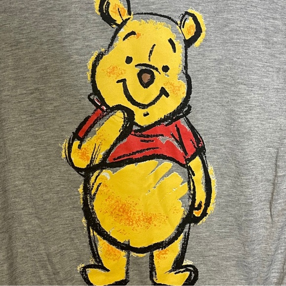 Disney Winnie the Pooh tee t shirt lightweight comfy short sleeve size juniors L - Picture 3 of 4